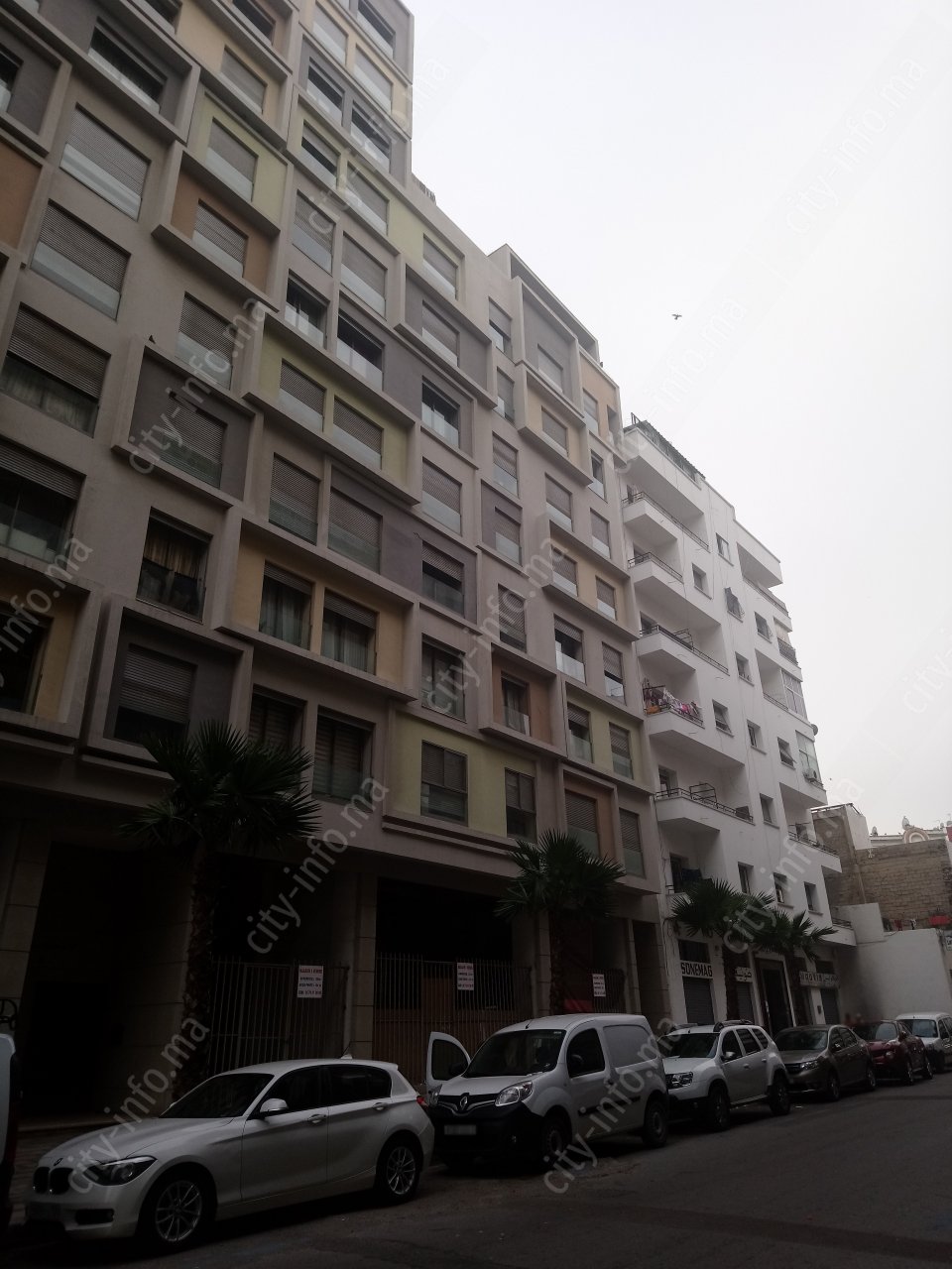 Résidence les champs Mohamed V C le bâtiment à Casablanca, Maroc